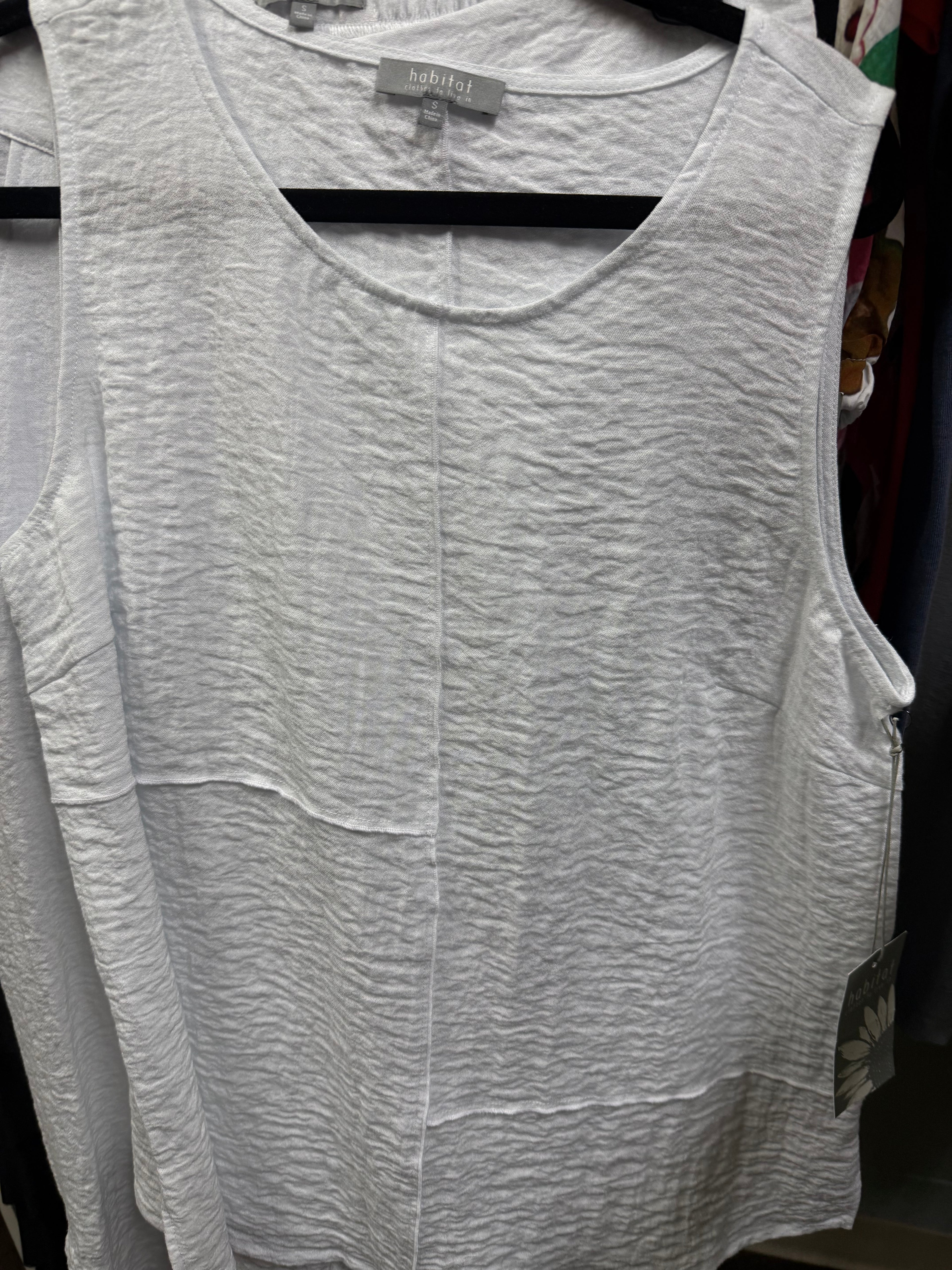HABITAT SOLID PIECED TANK WHITE