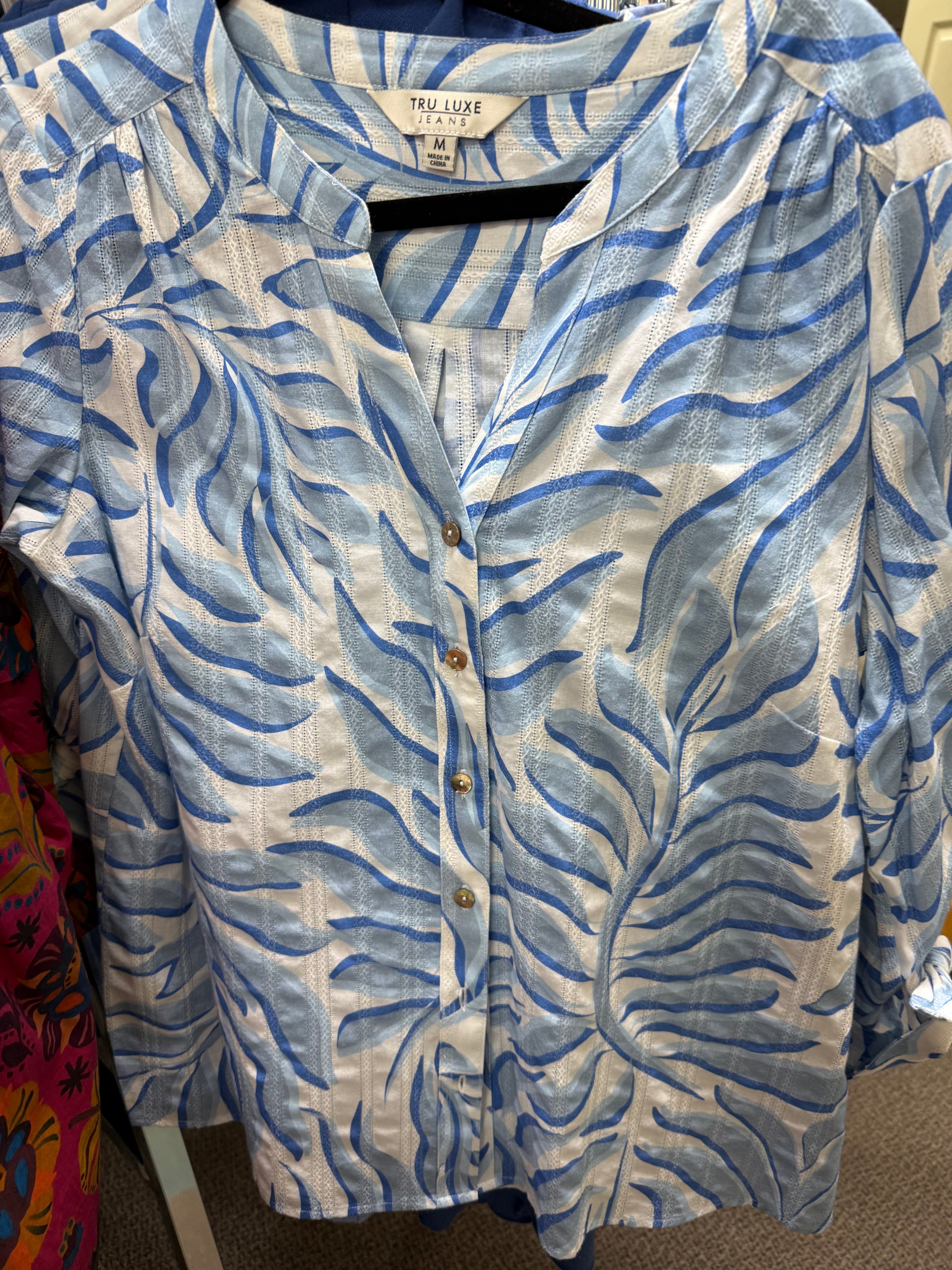 TRU LUXE RUCHED BUTTON UP TOP