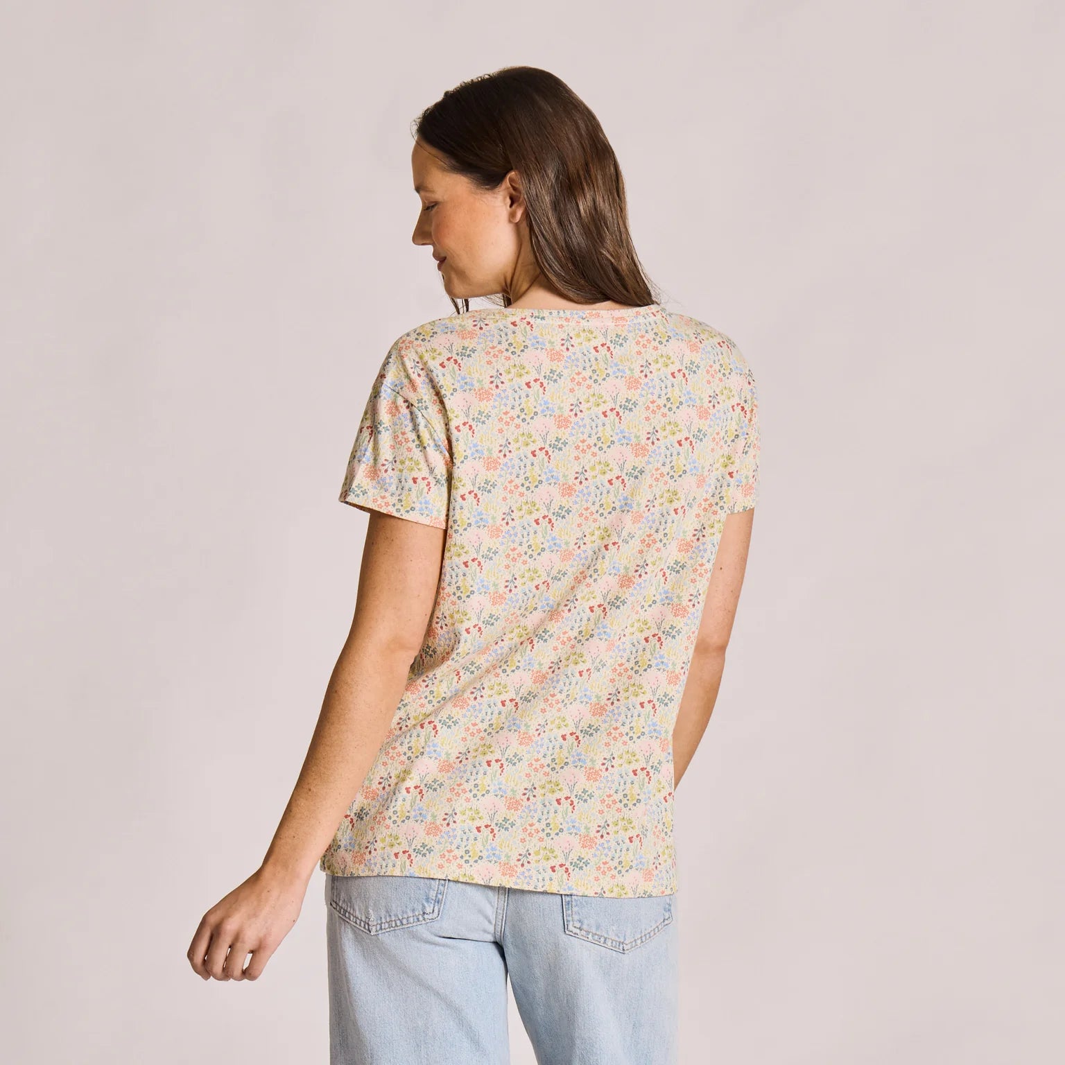 WOMEN'S BOUQUET GARDEN SHORT SLEEVE