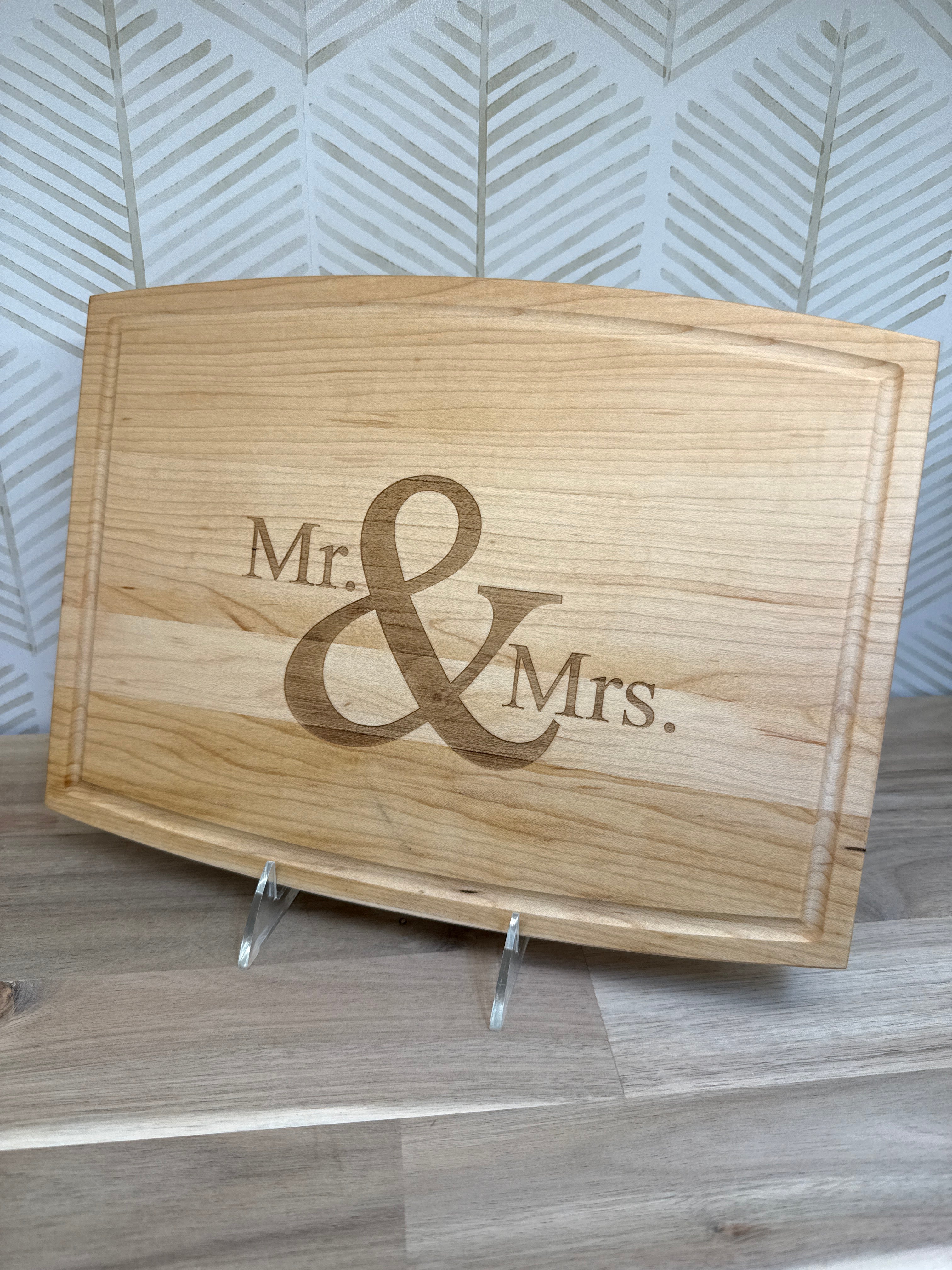 12X9 ARCHED CUTTING BOARD