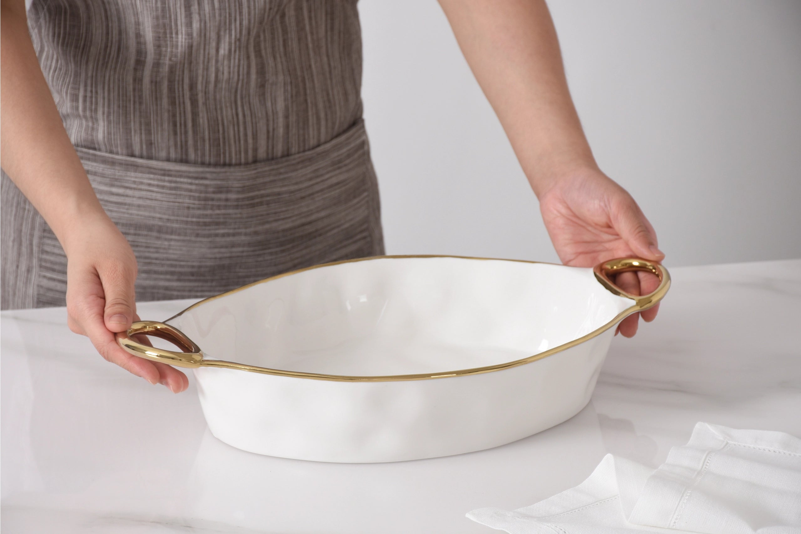 OVAL BAKING DISH