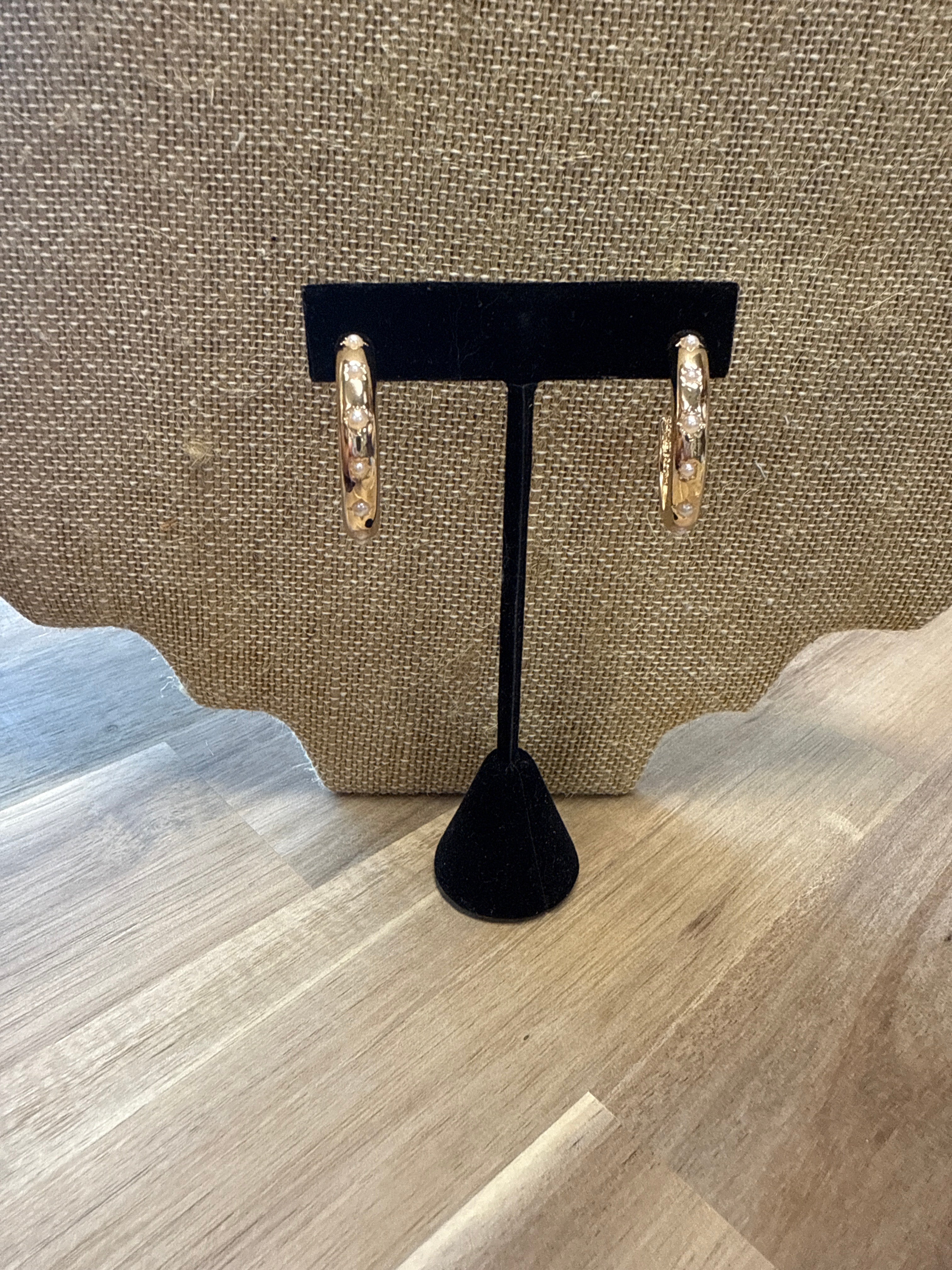 MB-Romy Gold Pearl Earrings
