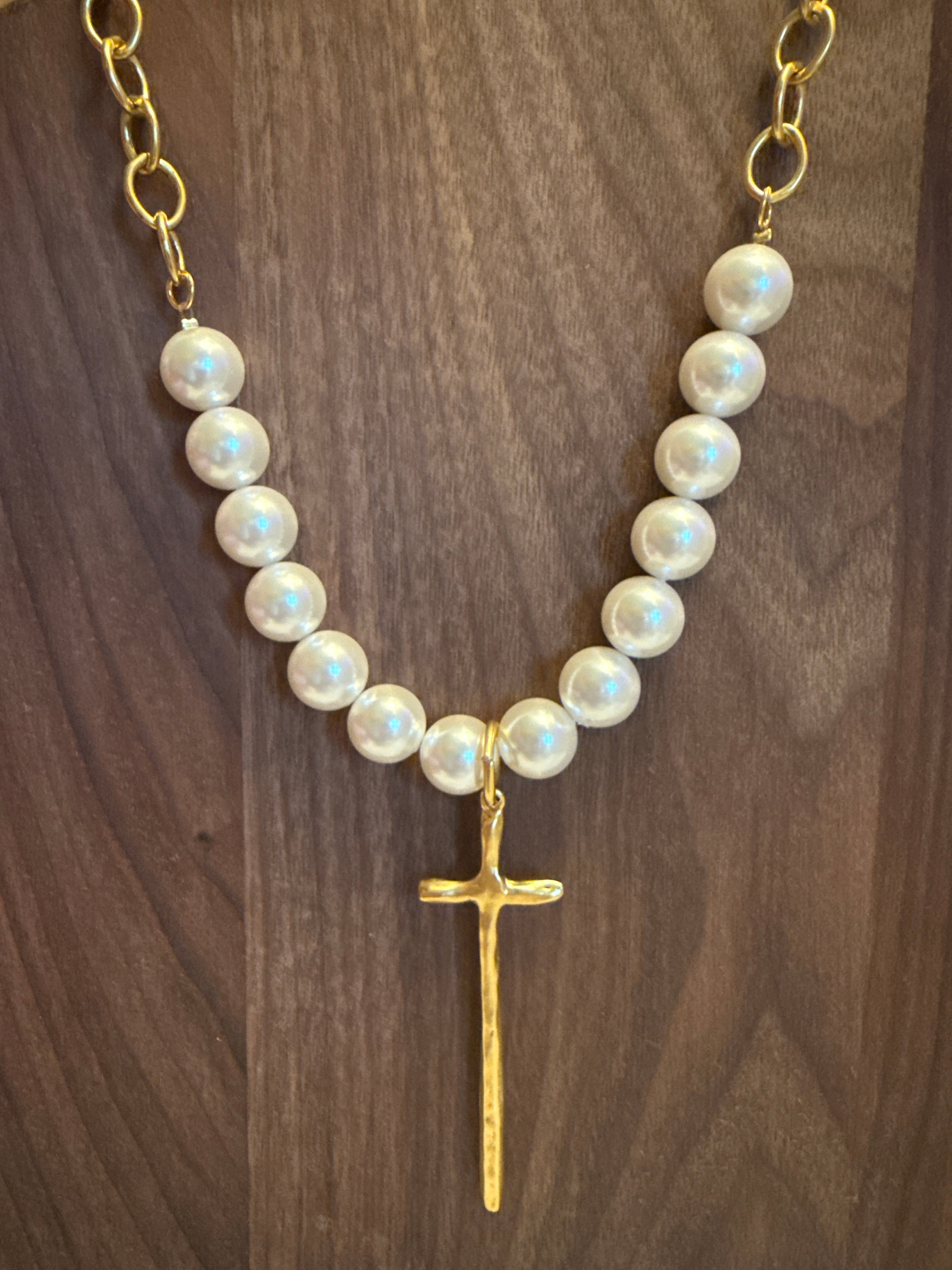 MARY CROSS PEARL NECKLACE