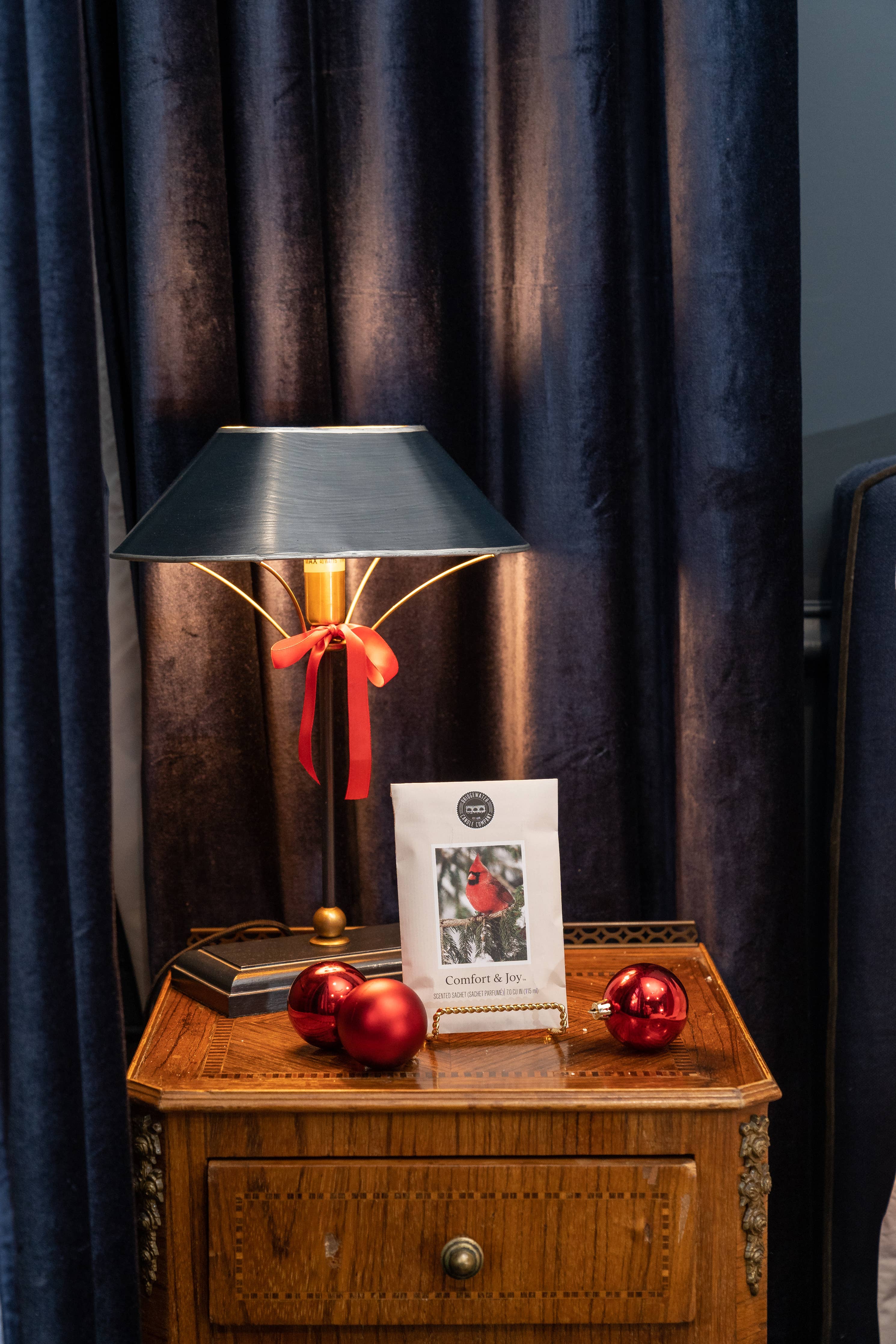 Comfort & Joy Sachet 9 Pack