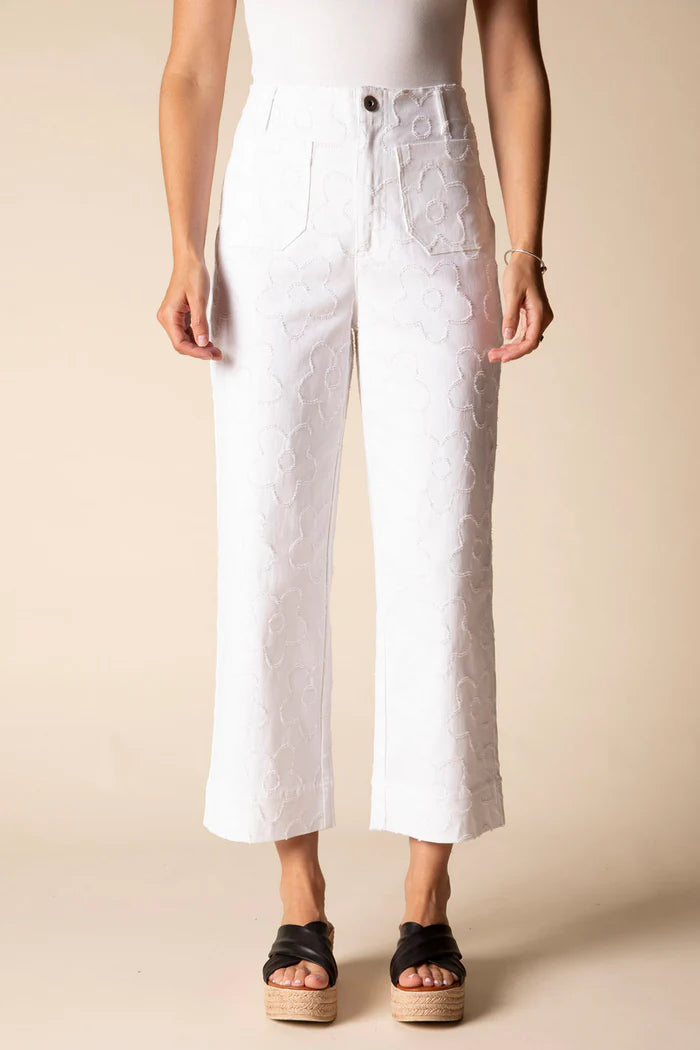 ETCHED FLOWER CROP JEAN