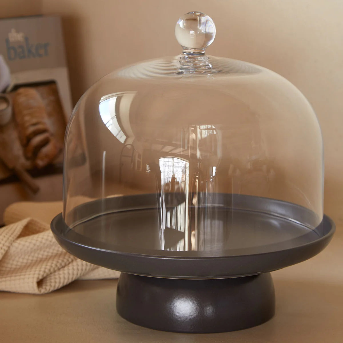 PACIFICA FOOTED 11" PLATE