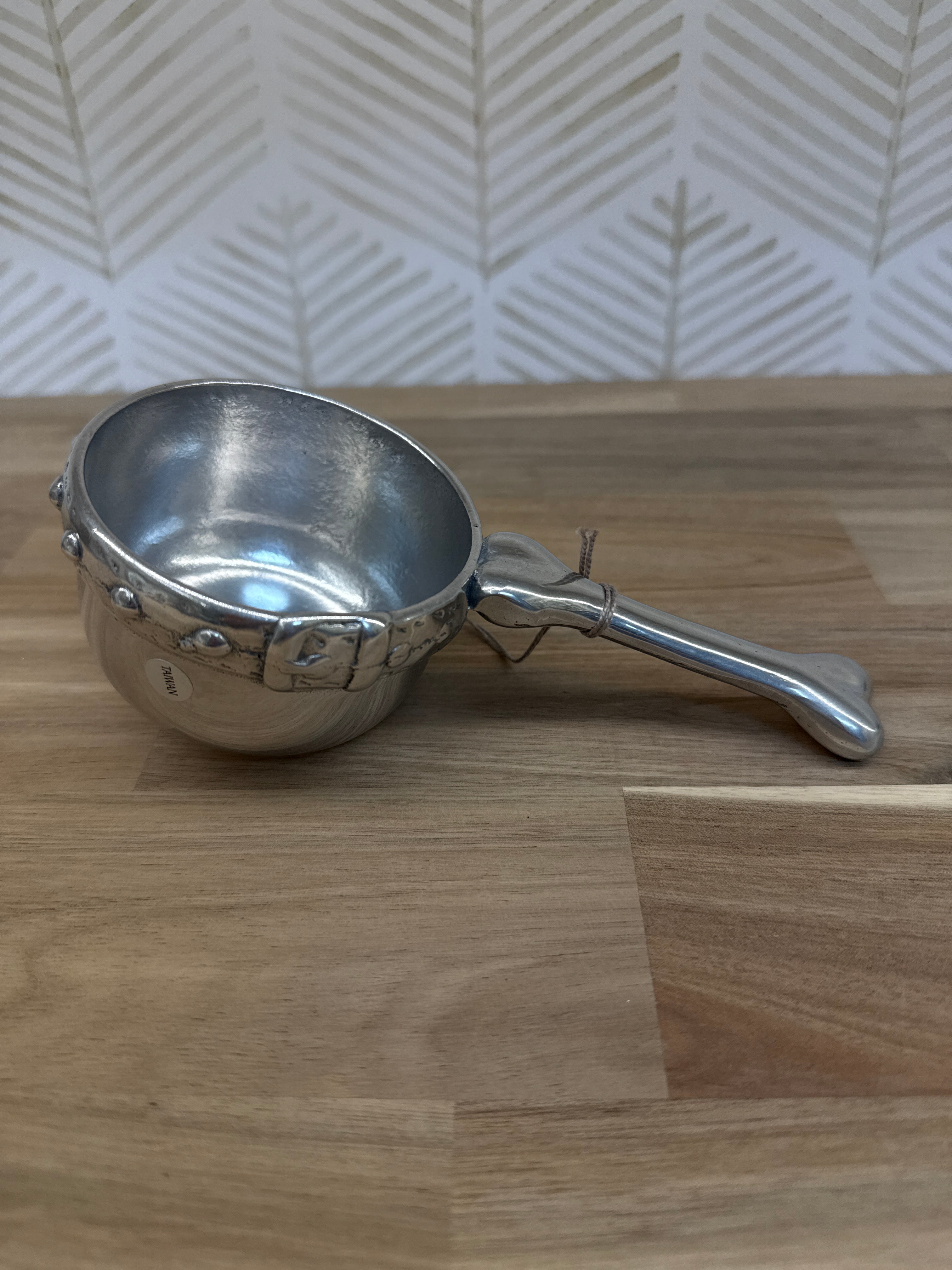 ARTHUR COURT DOG TREAT SCOOP