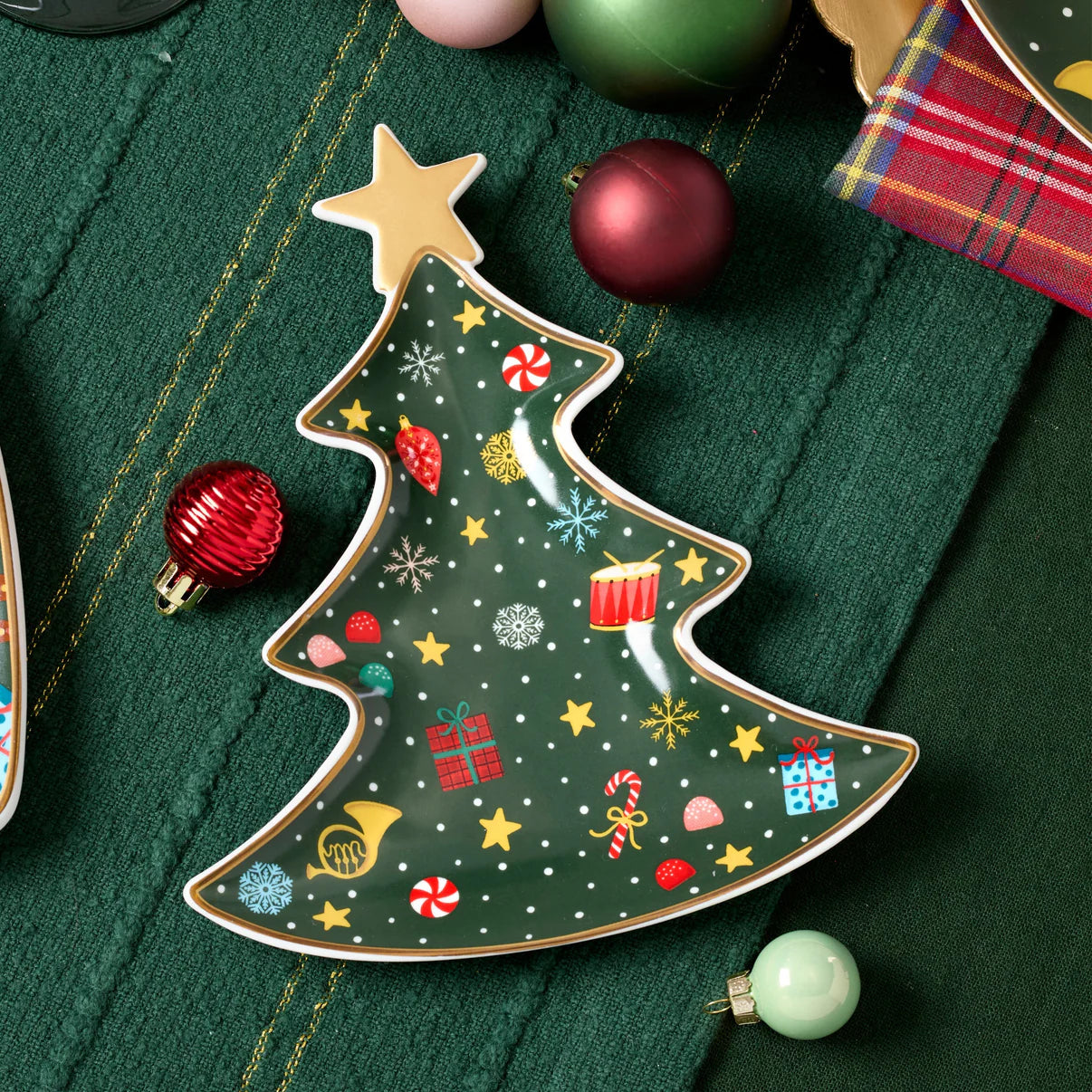 NUTCRACKER BALLET TREE DISH