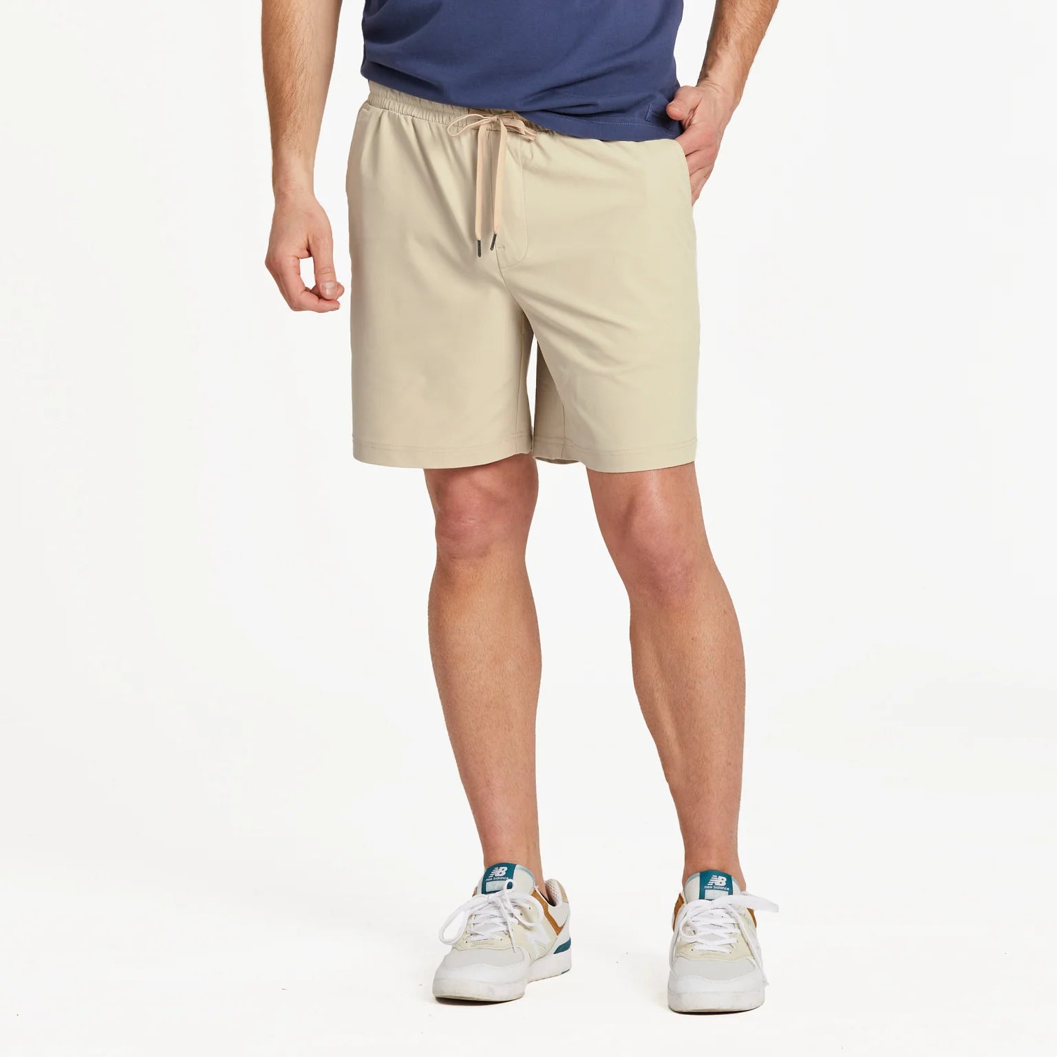 MENS EVERDAY SHORT KHAKI