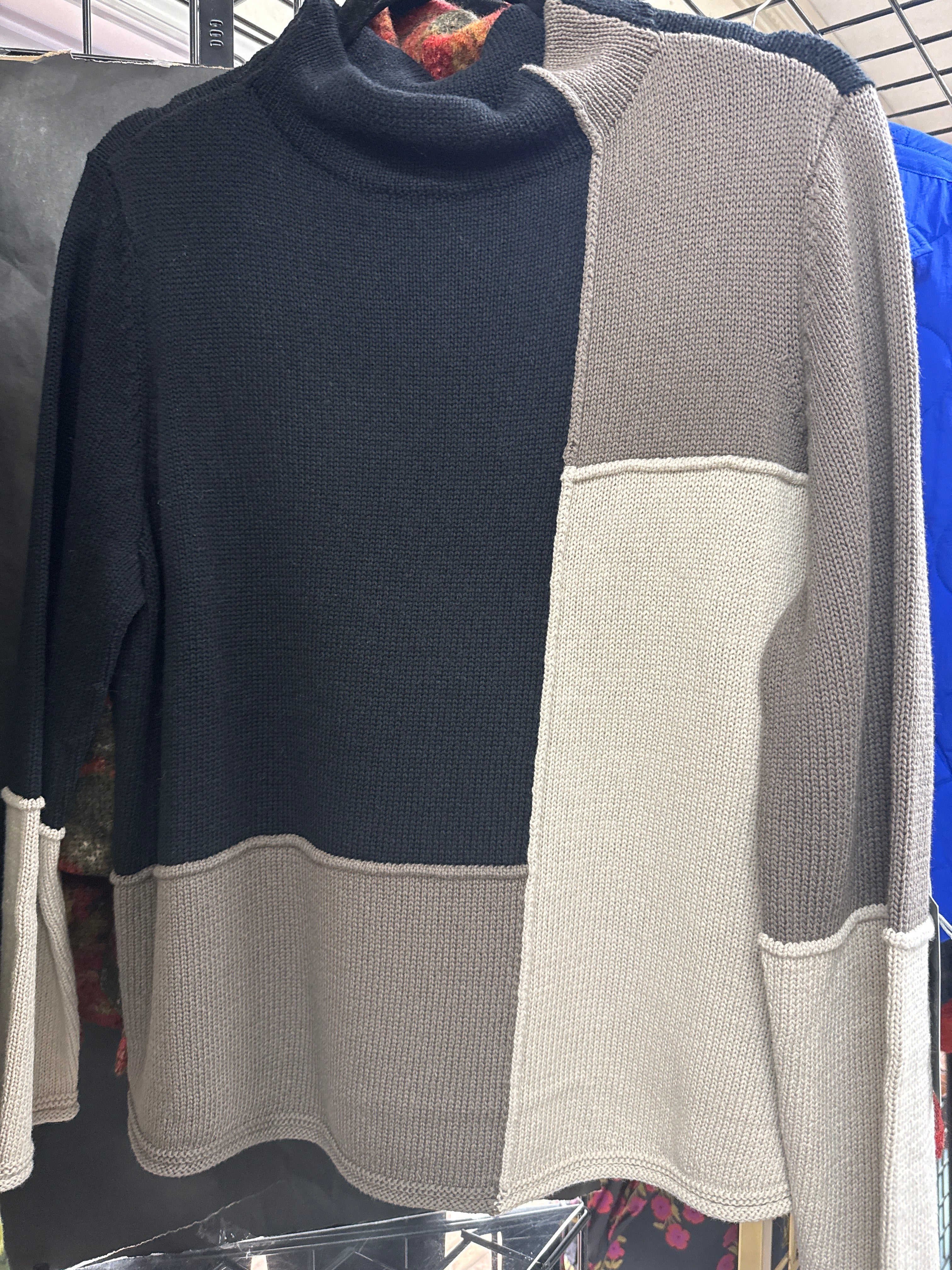 YIN YANG TOP