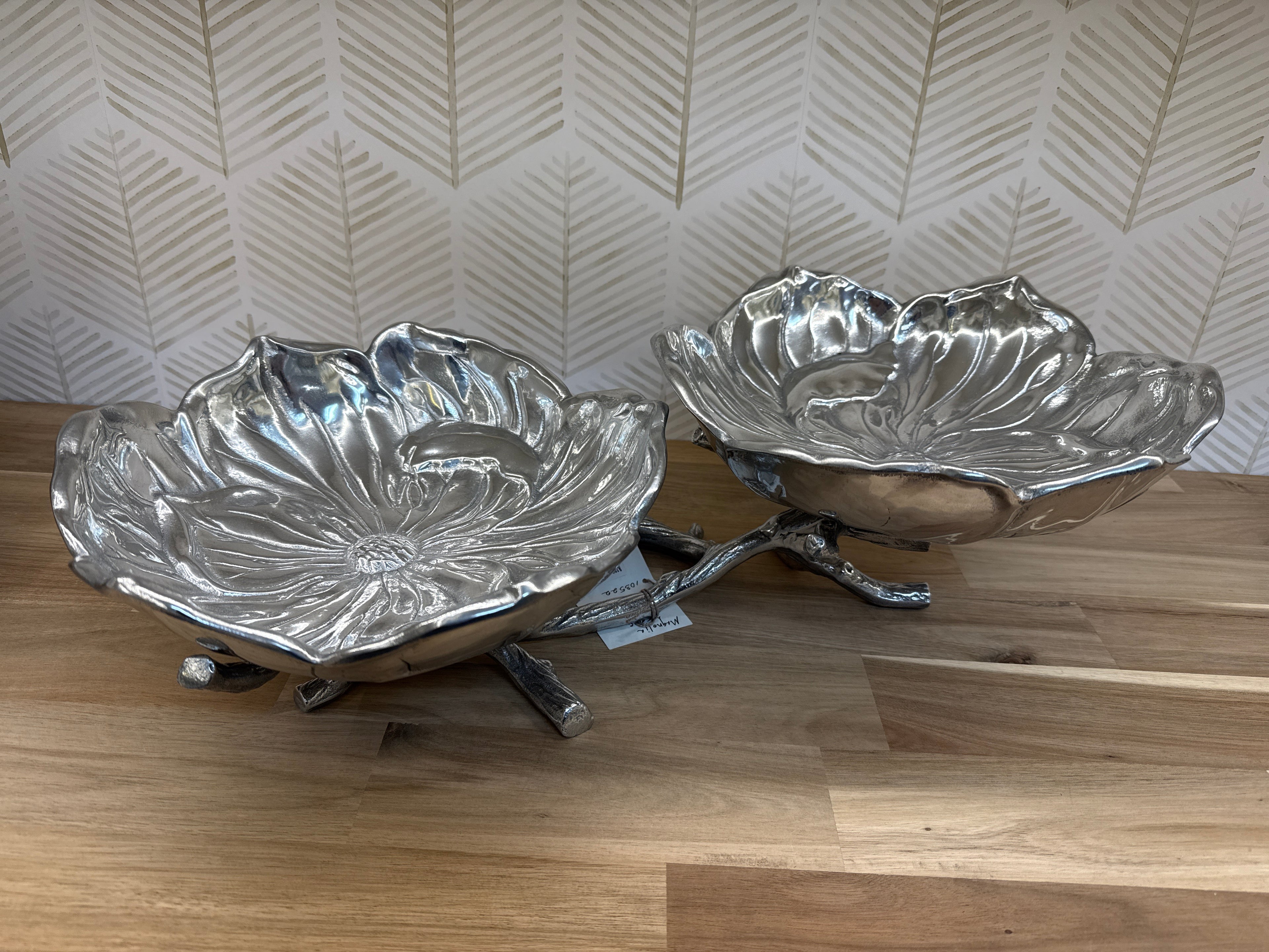 ARTHUR COURT MAGNOLIA 2-BOWL SERVER