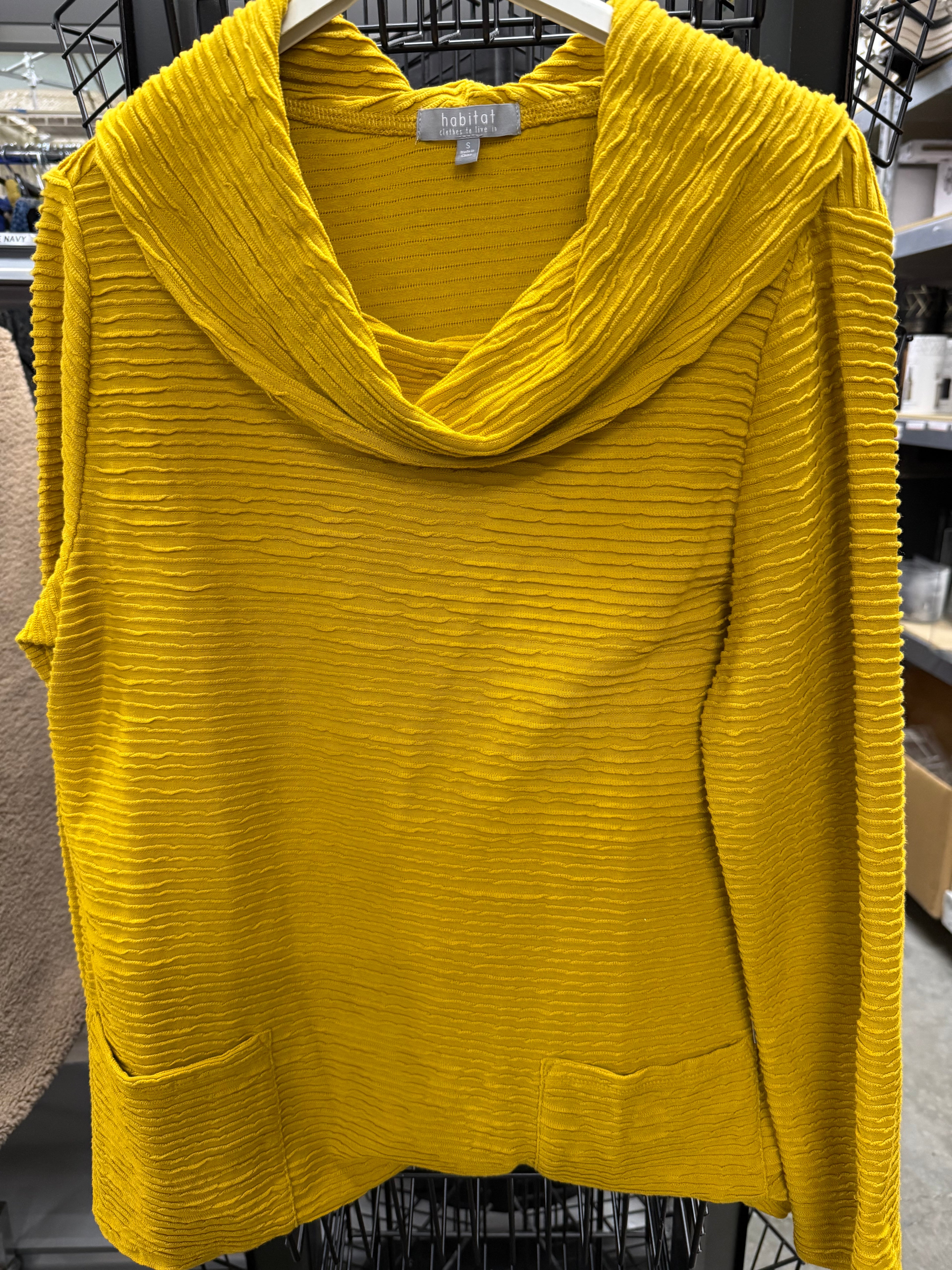 HABITAT RIPPLE EFFECT POCKET COWL TOP HONEY