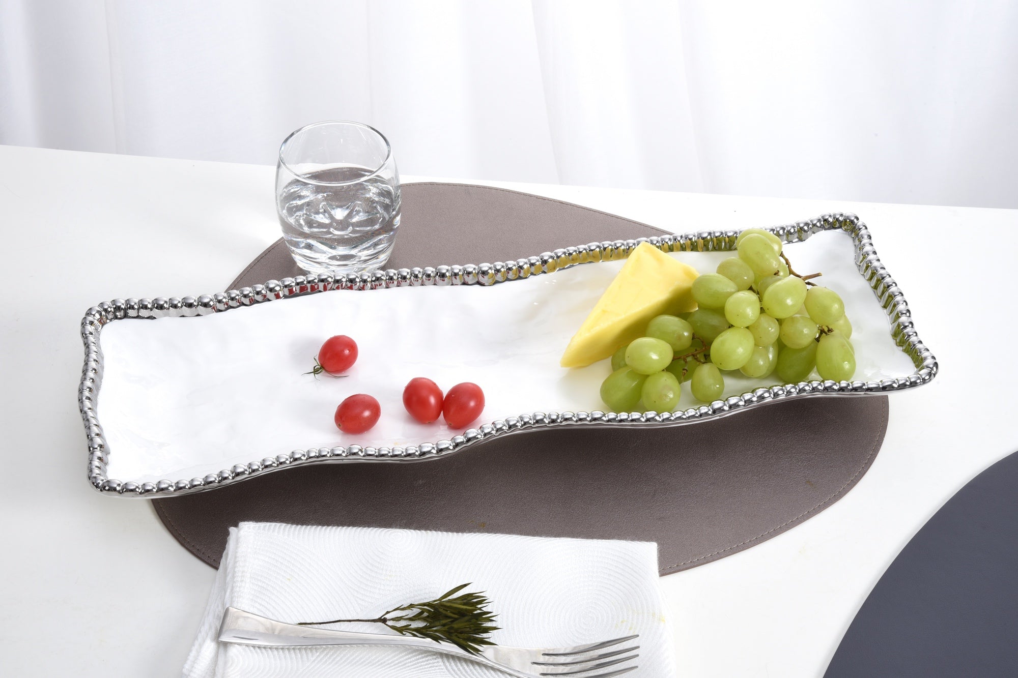 PAMPA BAY RECTANGULAR SERVING PIECE WHITE/SILVER