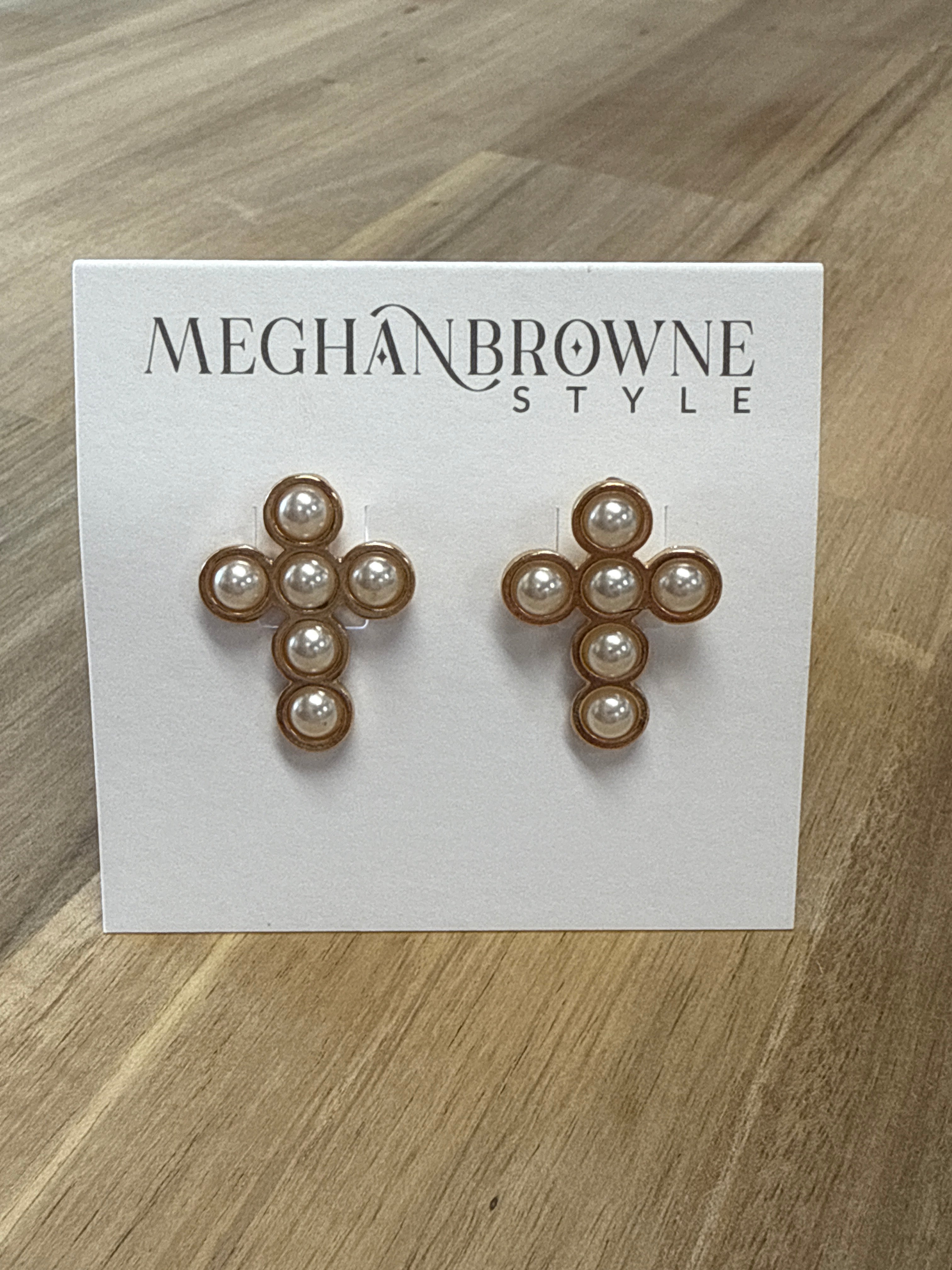 MB-Scout Gold Pearl Earrings