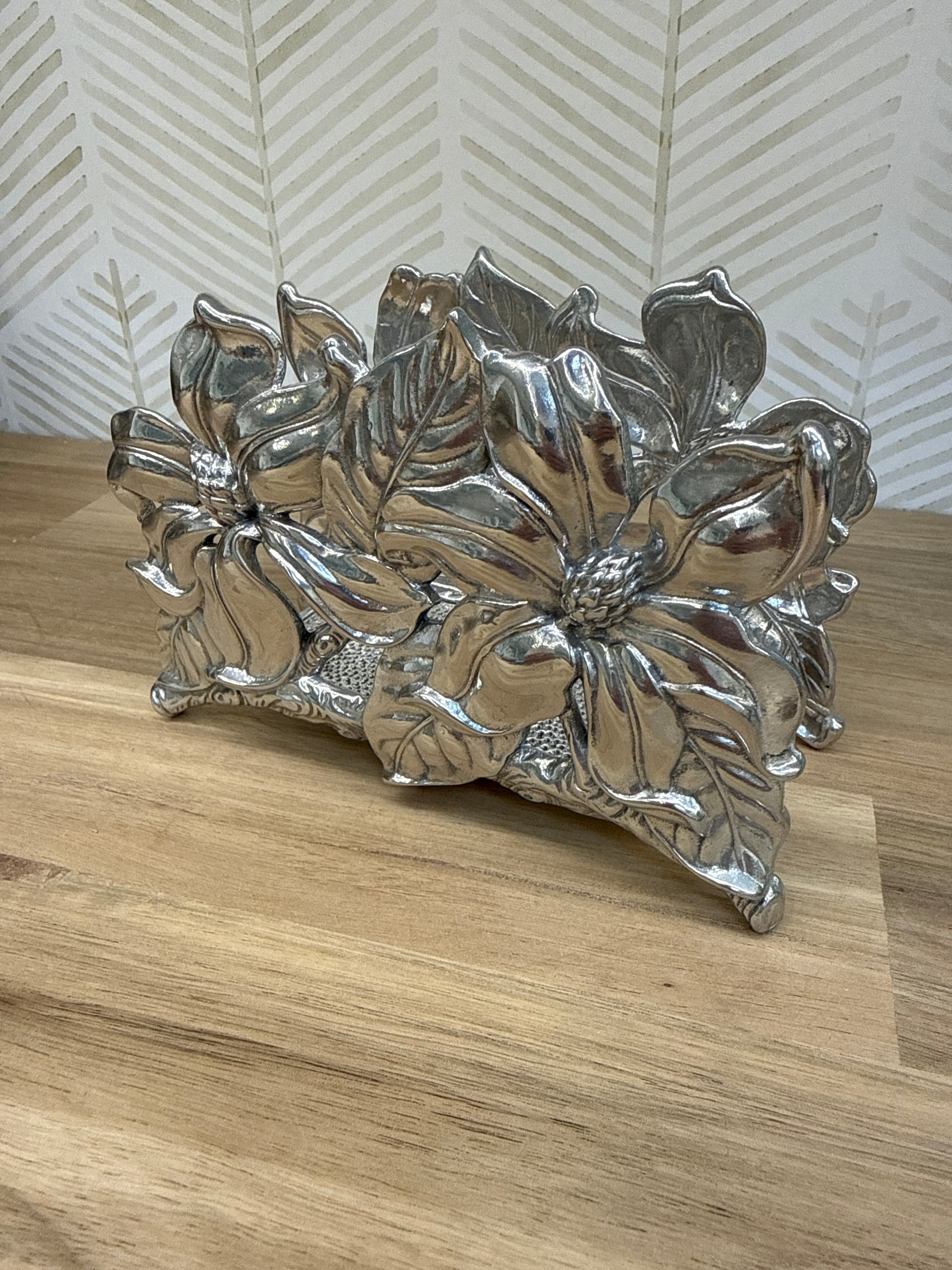 Arthur Court Magnolia Napkin Holder
