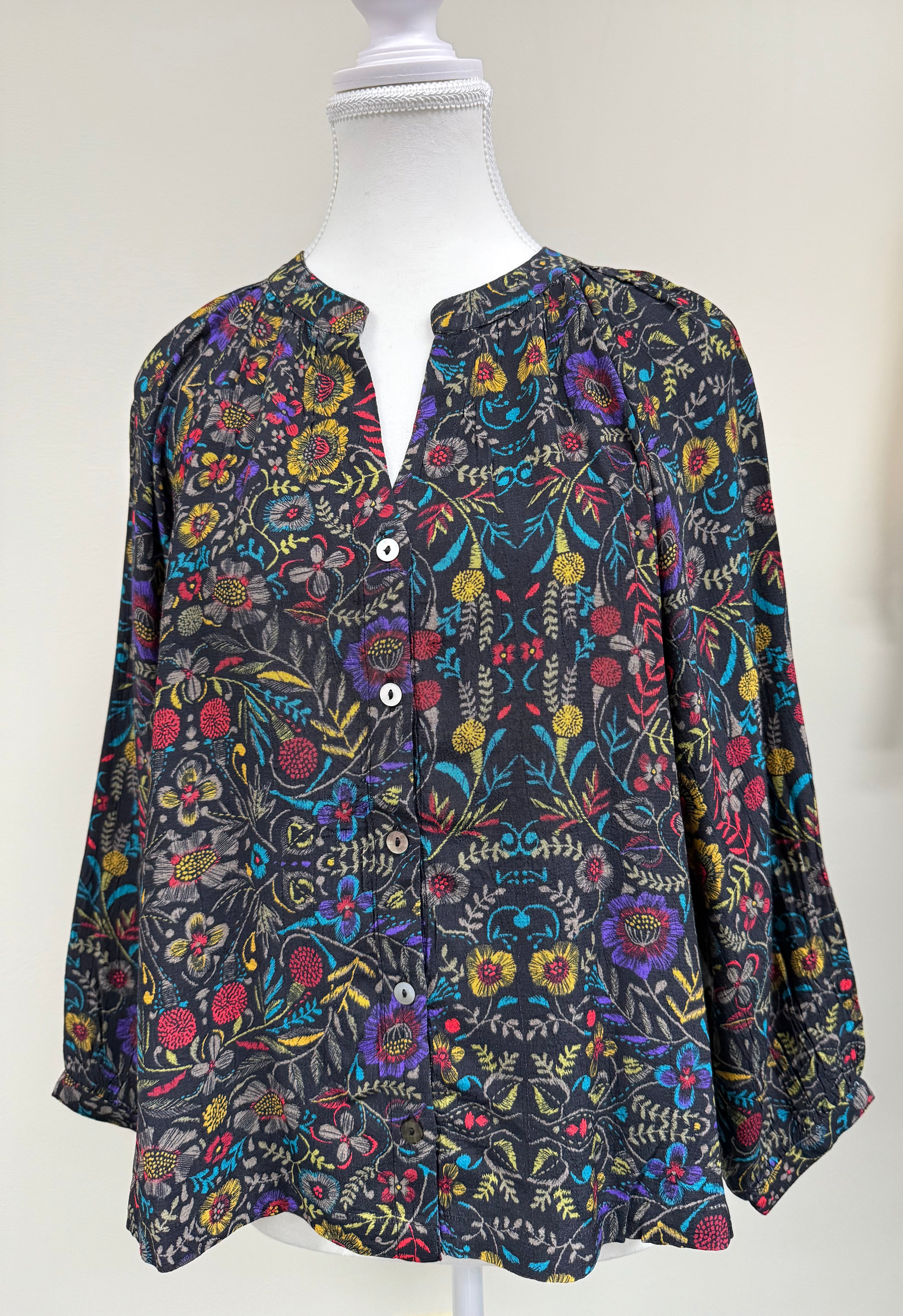 OFF VINE ROMANCE SHIRT