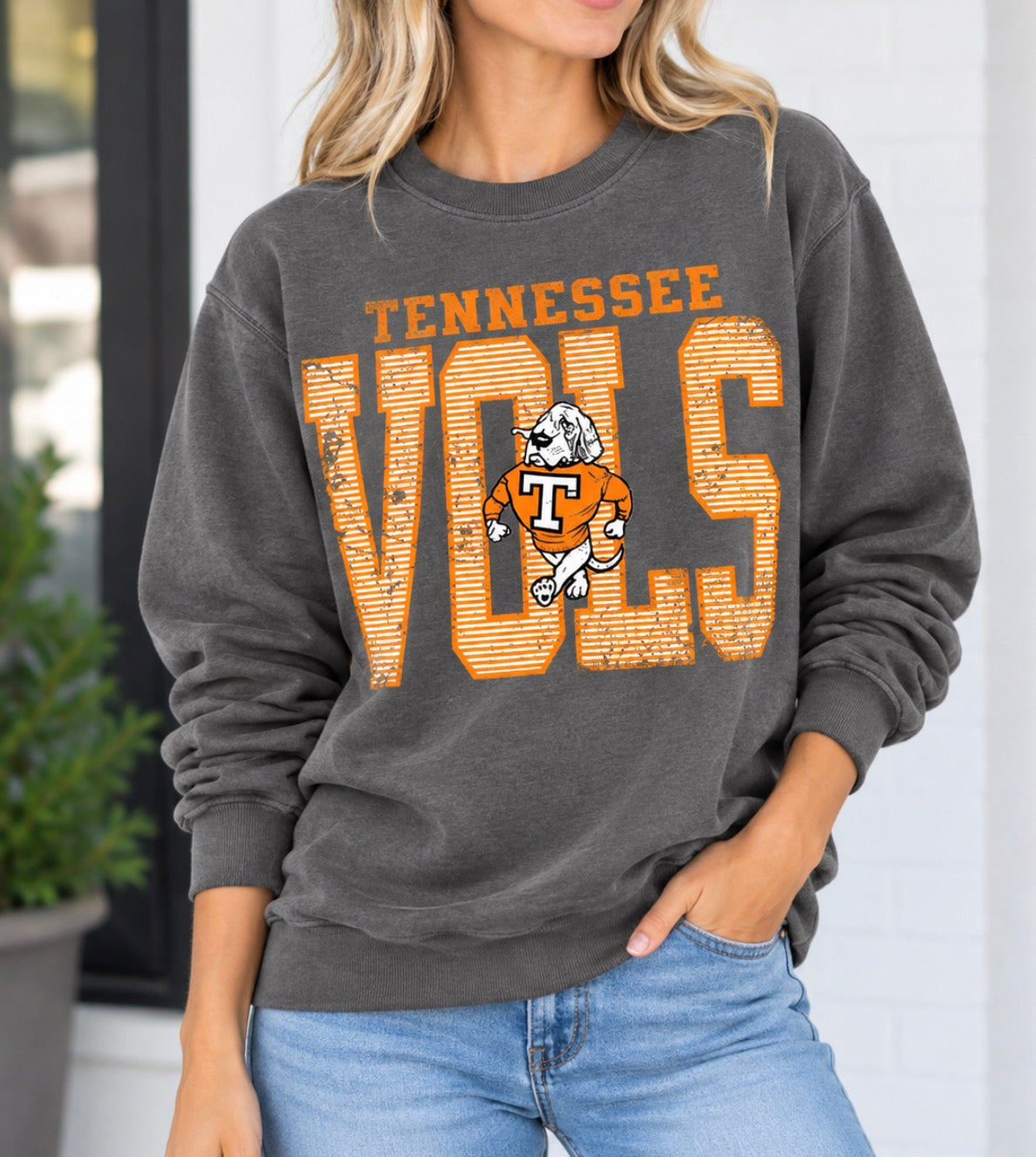 TN VOLS GRUNGE SWEATSHIRT