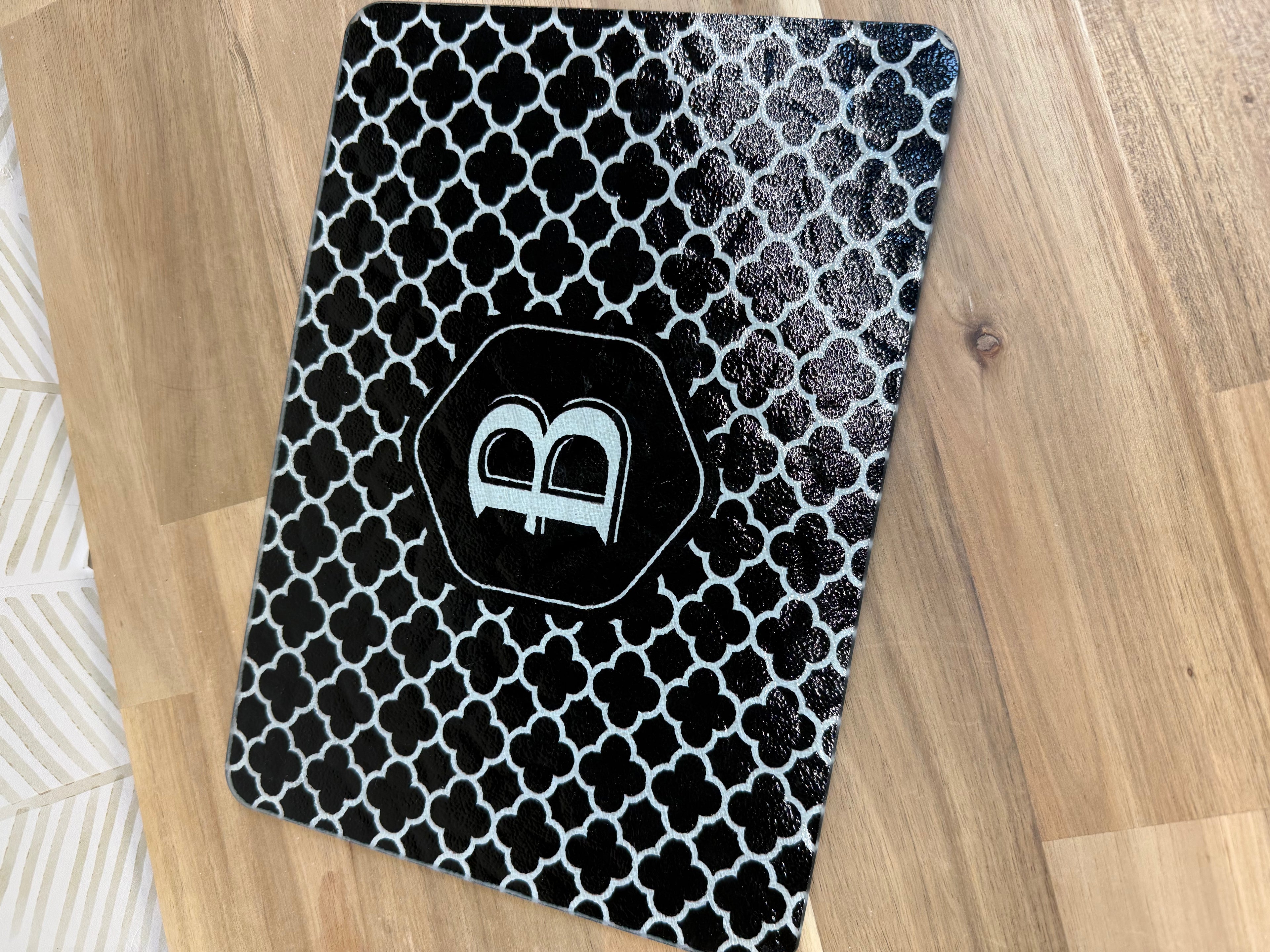 AMERICAN BRAND CUTTING BOARD "B"