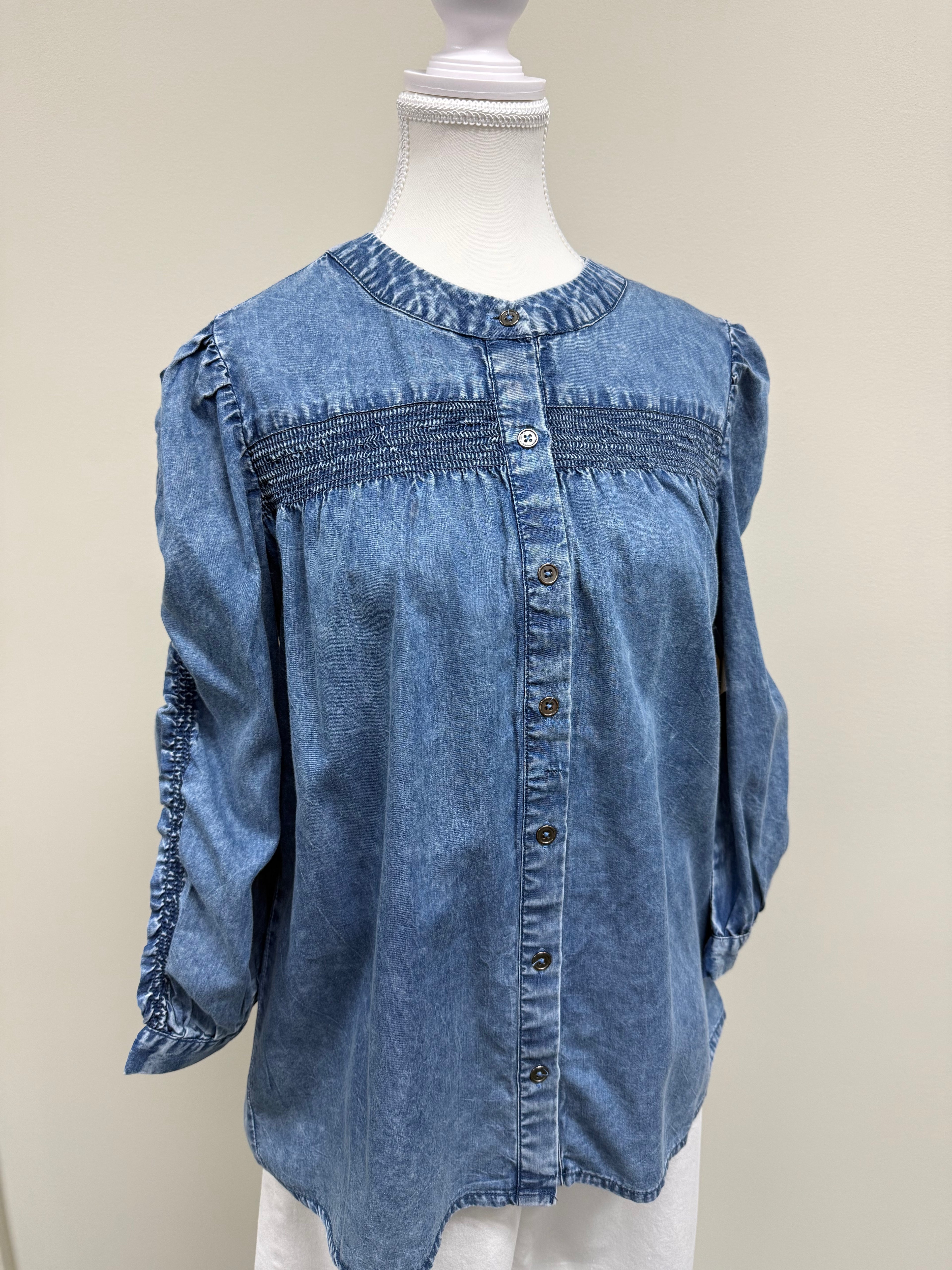 Smocking Chambray 3/4 SLEEVE TOP