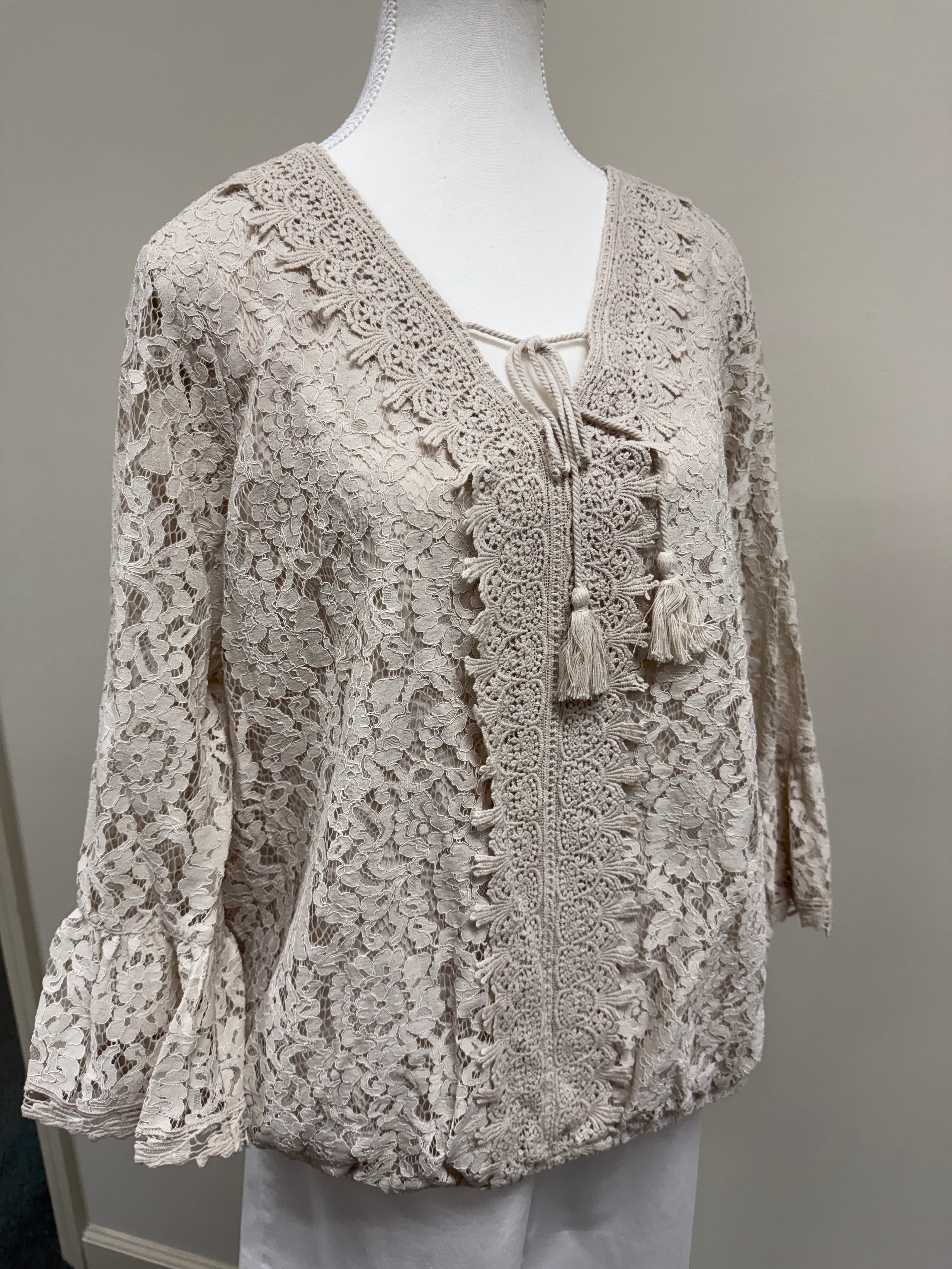 Woven Lace V-Neck Popover