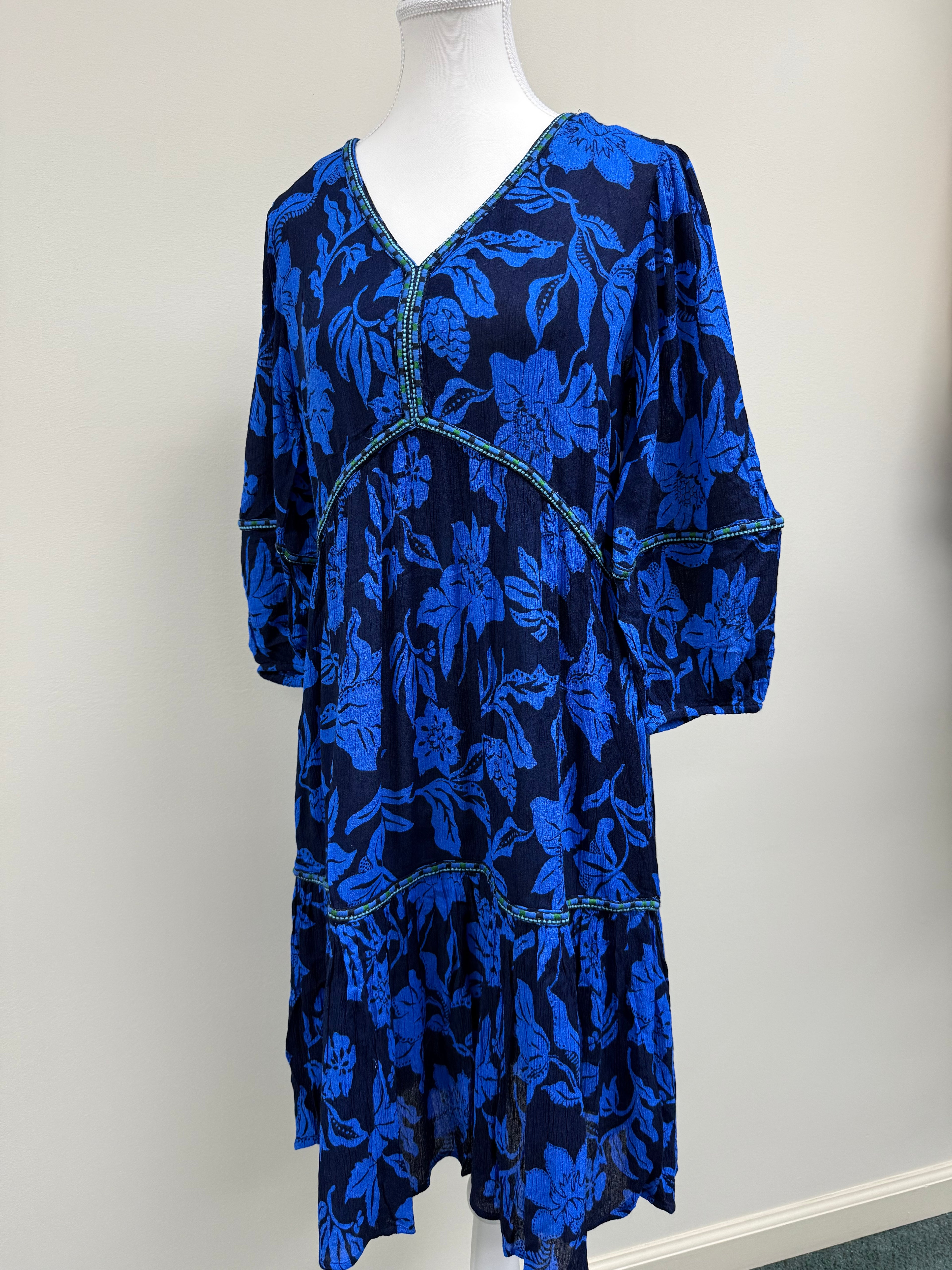 DRESS W/EMBROIDERY NIGHTFALL