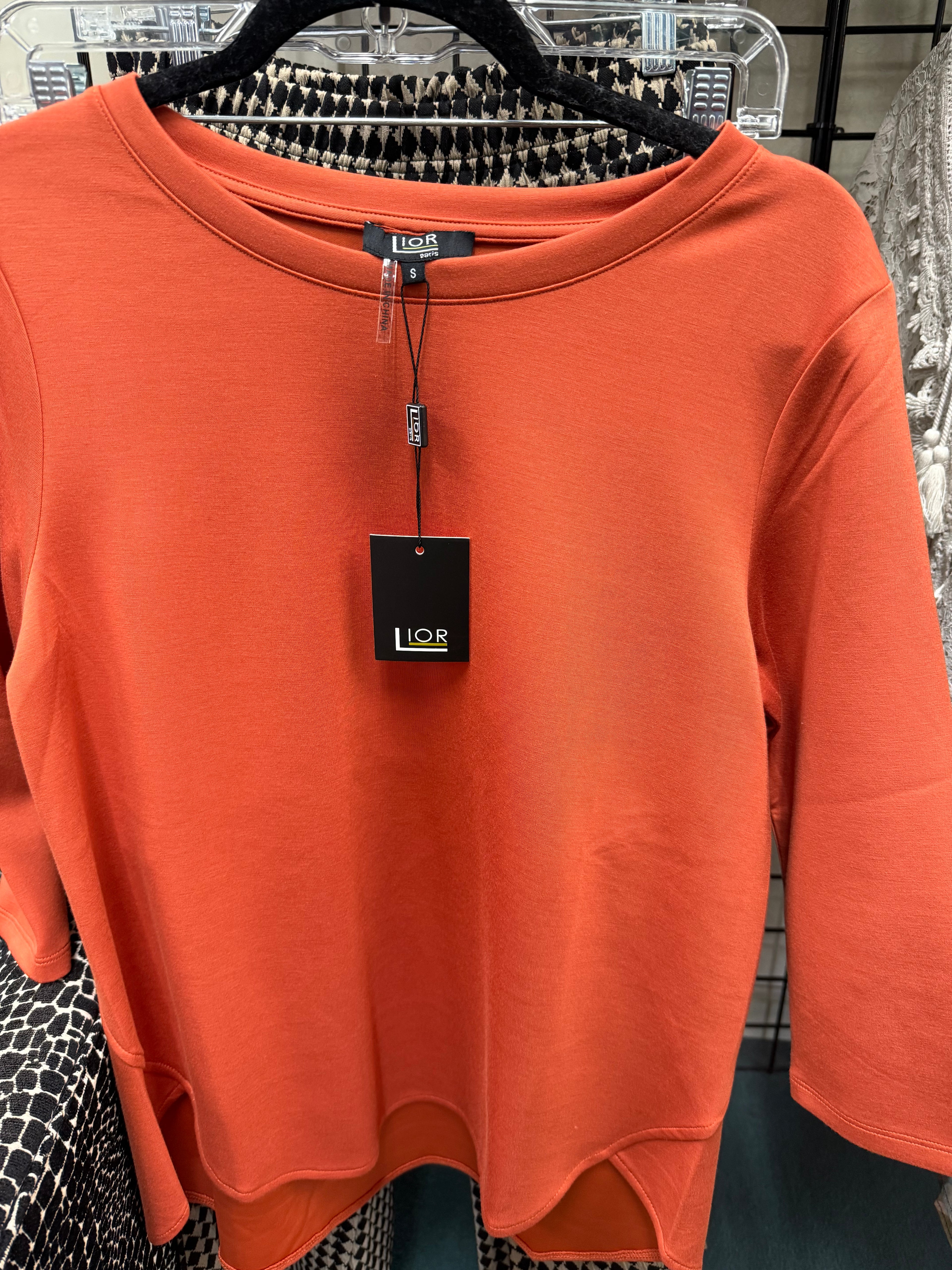 ZOFI PAPRIKA ROUND NECK TOP