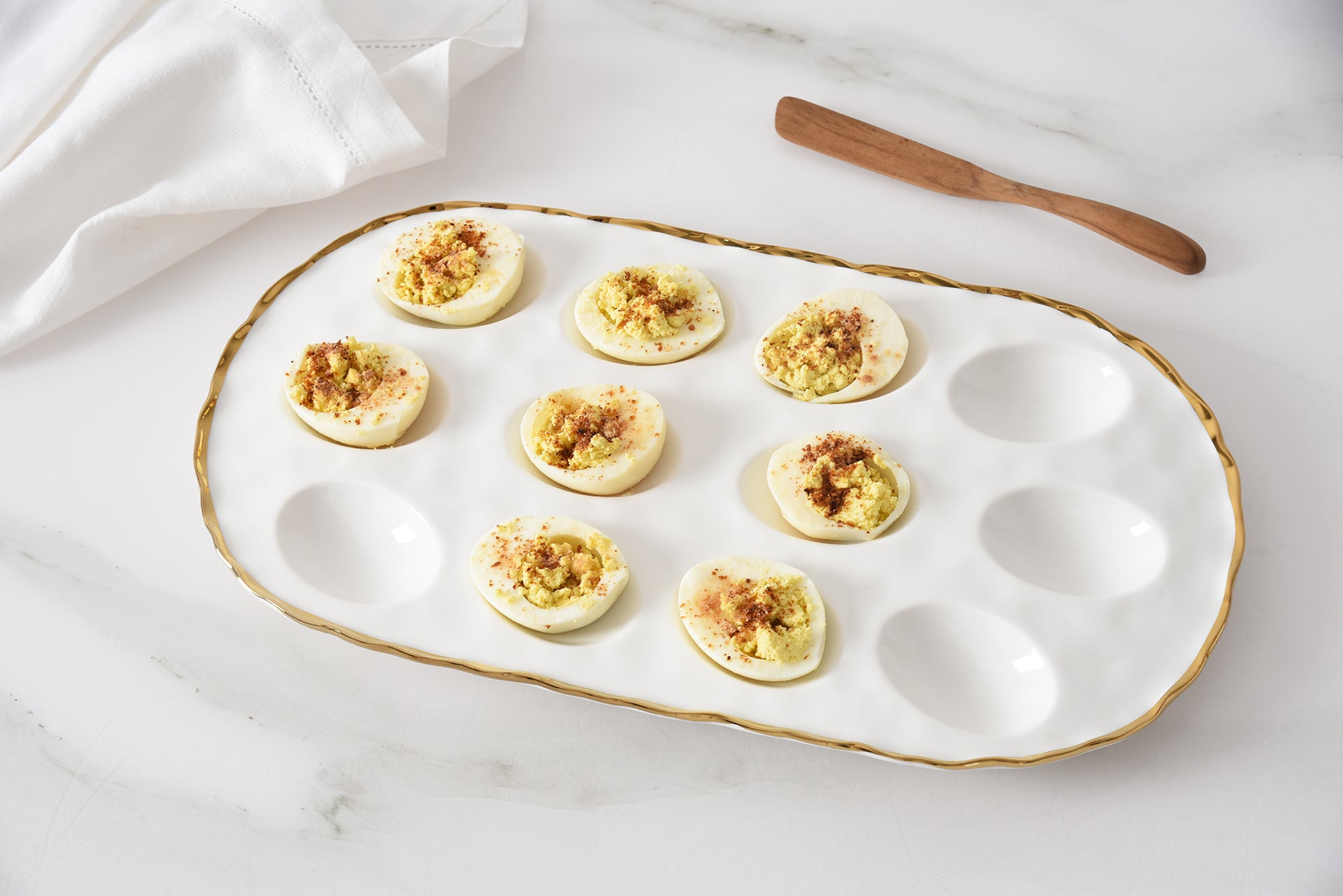 OVAL DEVILED EGG GOLD
