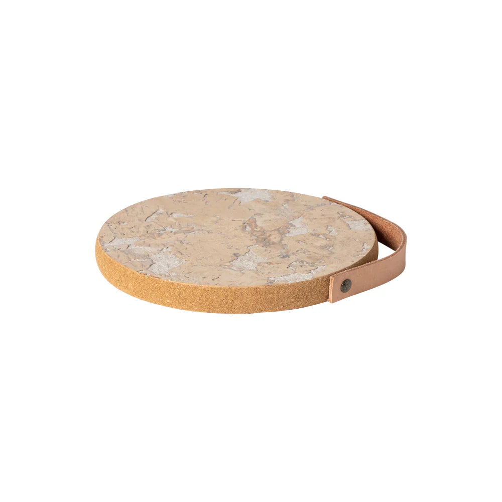 CASAFINA CORK TRIVET WITH LEATHER HANDLE 8"