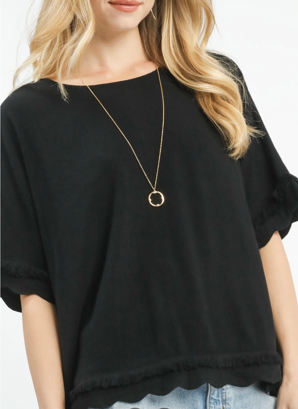 LINEN SCALLOP TOP