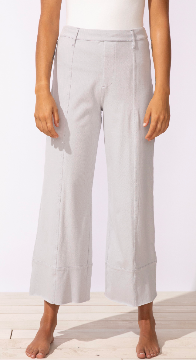 COMFORT KNIT DENIM CROP FLOOD JEAN - DUNE