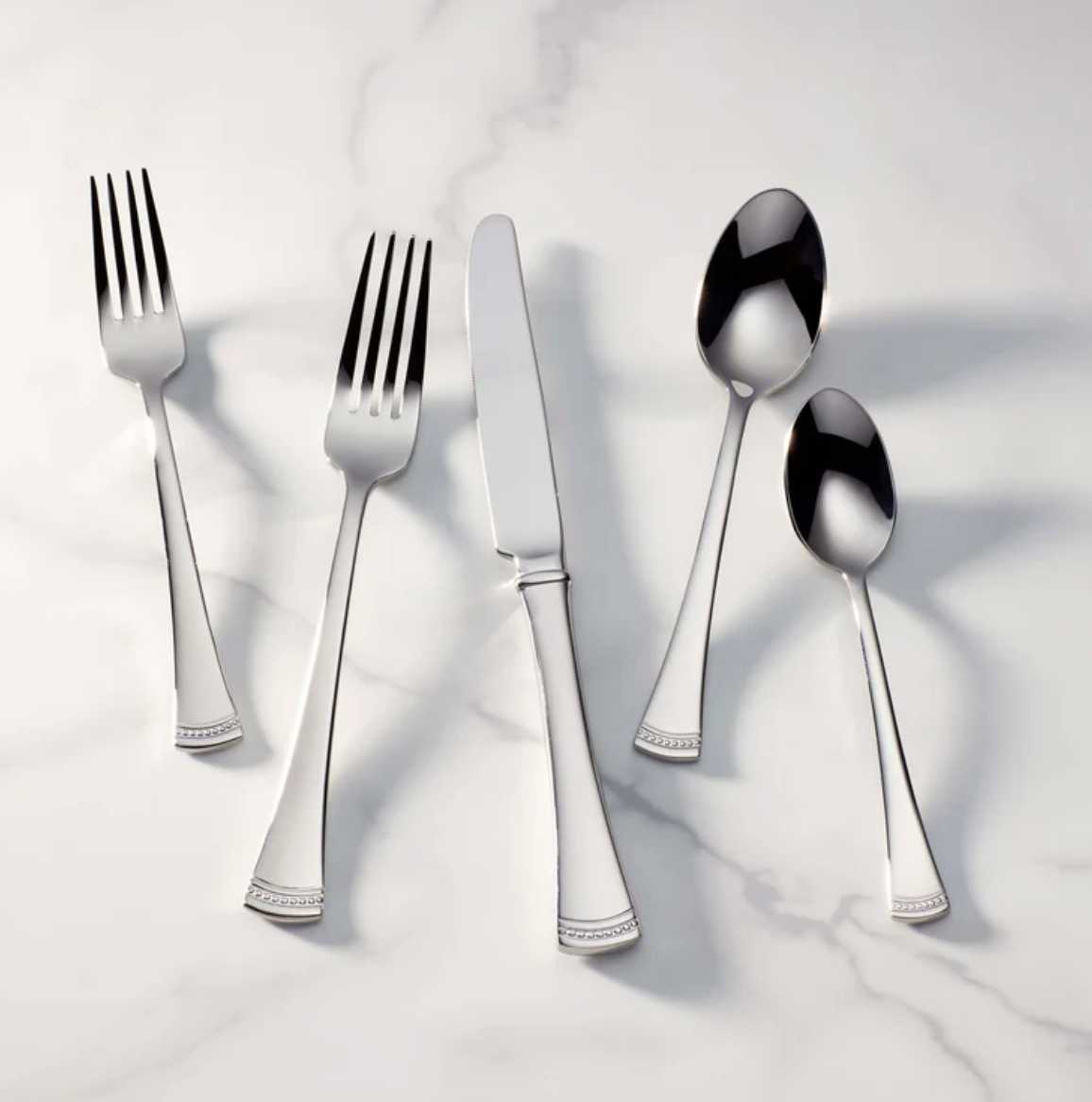 LENOX PORTOLA SILVER 5 PPS FLATWARE