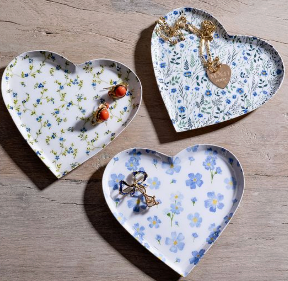 FLOWER HEART TRAY