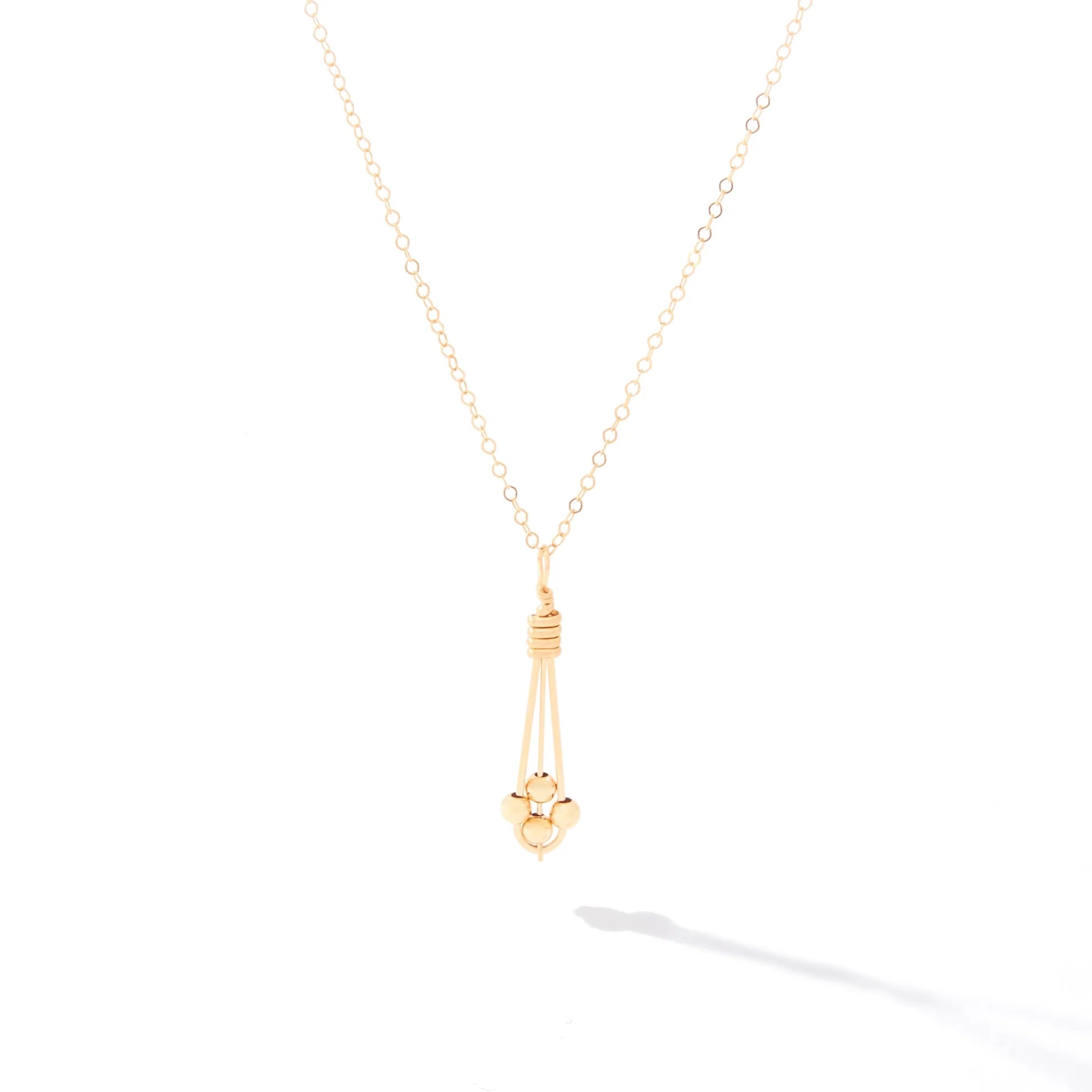 TIMELESS ELEGANCE NECKLACE