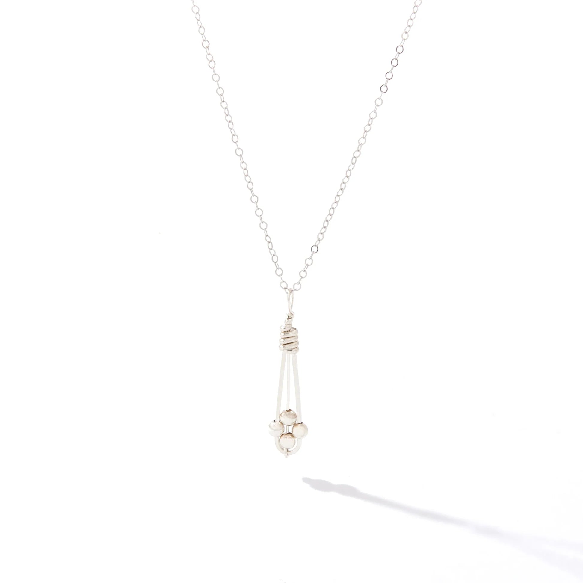TIMELESS ELEGANCE NECKLACE