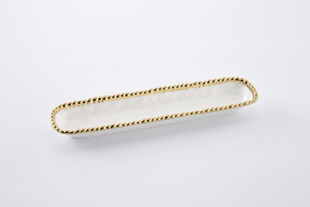 PAMPA BAY CRACKER TRAY WHITE WITH GOLD