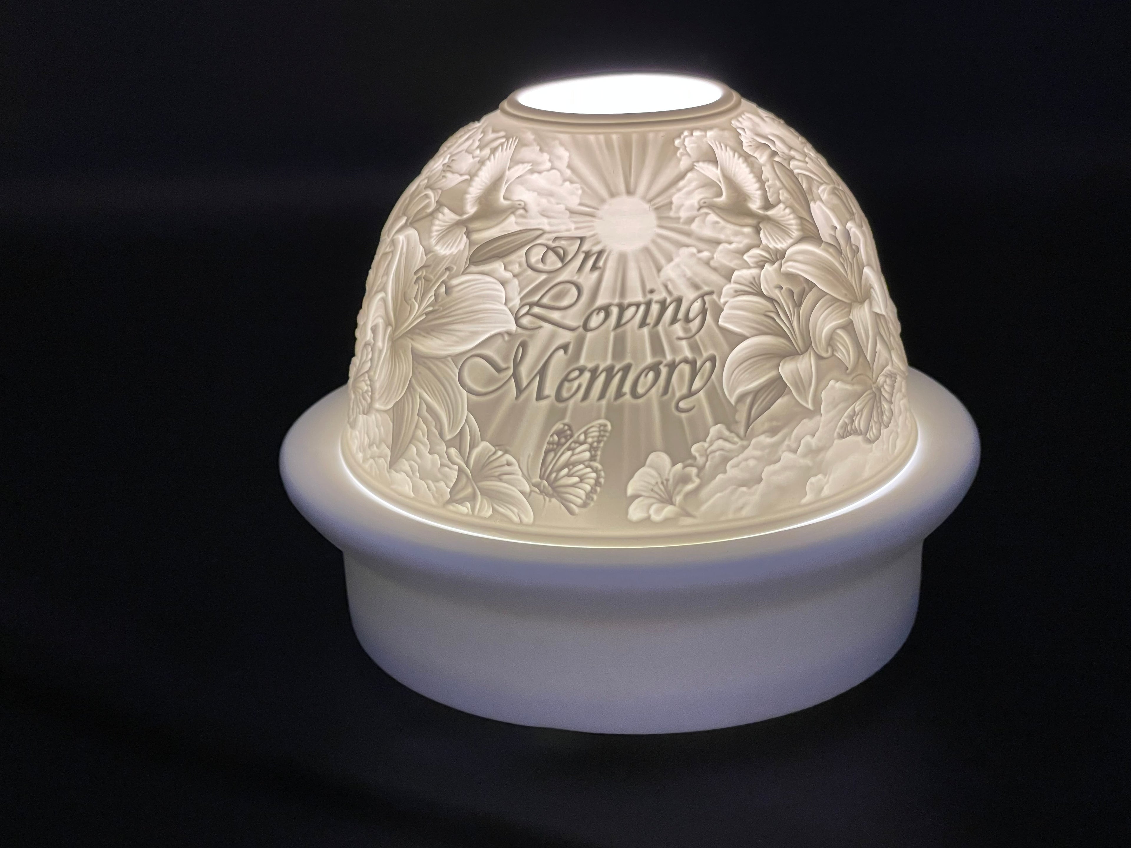 In loving Memory Luumii Lights Dome