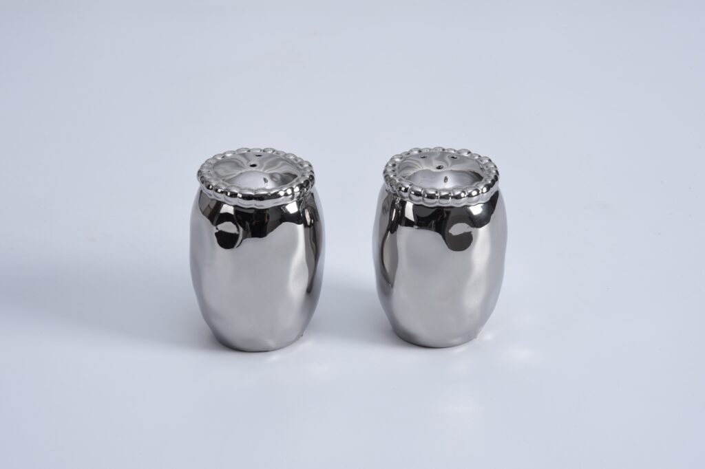 SALT AND PEPPER SET SILVER